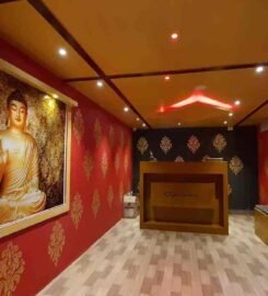 The Signature UnisexSpa